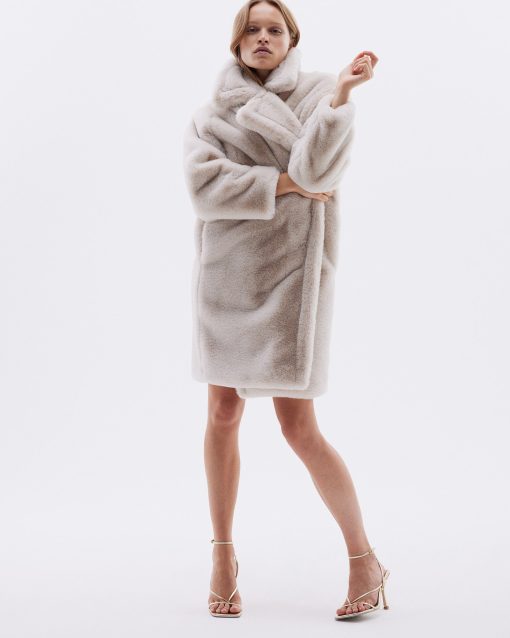 ANNIE WHITE - Image 7